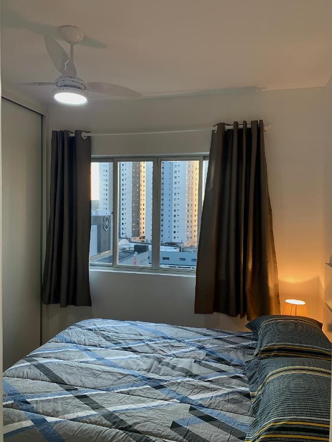 707- Apartamento Encantador, Amplo E Decorado, Quarto, Sala, Cozinha, Mobiliario Moderno, Cozinha Completa Com Utensilios , Excelente Vista Da Cidade E Localizacao Privelegiada No Bairro Bigorrilho กูรีตีบา ภายนอก รูปภาพ