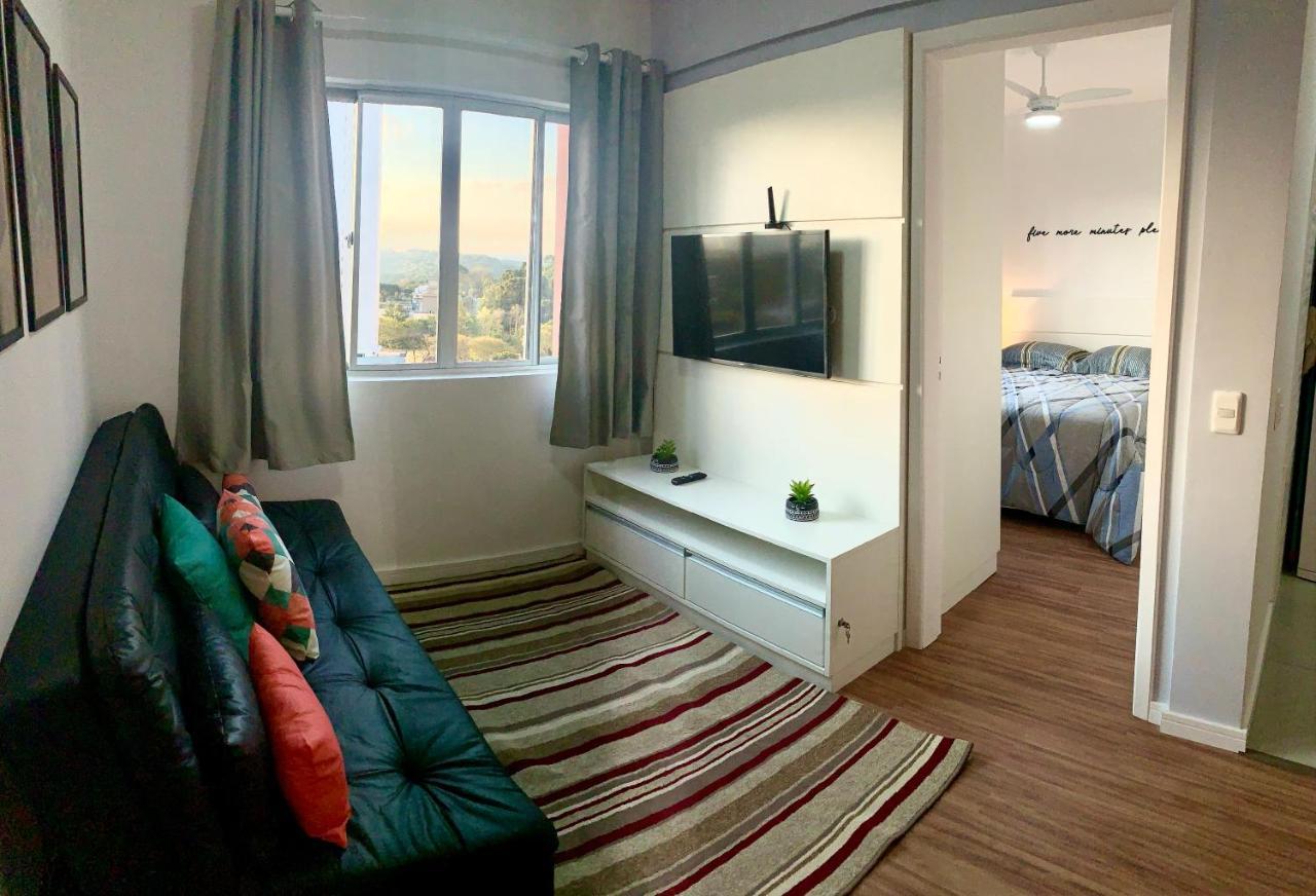 707- Apartamento Encantador, Amplo E Decorado, Quarto, Sala, Cozinha, Mobiliario Moderno, Cozinha Completa Com Utensilios , Excelente Vista Da Cidade E Localizacao Privelegiada No Bairro Bigorrilho กูรีตีบา ภายนอก รูปภาพ