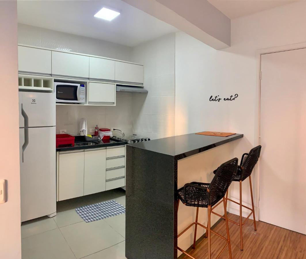 707- Apartamento Encantador, Amplo E Decorado, Quarto, Sala, Cozinha, Mobiliario Moderno, Cozinha Completa Com Utensilios , Excelente Vista Da Cidade E Localizacao Privelegiada No Bairro Bigorrilho กูรีตีบา ภายนอก รูปภาพ
