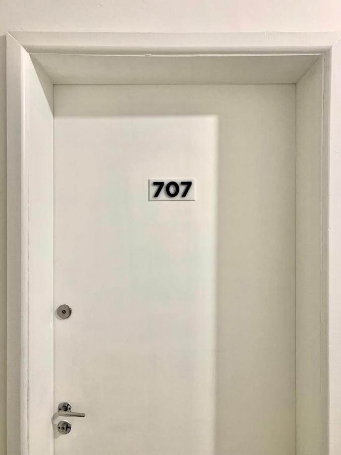 707- Apartamento Encantador, Amplo E Decorado, Quarto, Sala, Cozinha, Mobiliario Moderno, Cozinha Completa Com Utensilios , Excelente Vista Da Cidade E Localizacao Privelegiada No Bairro Bigorrilho กูรีตีบา ภายนอก รูปภาพ