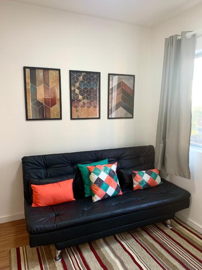 707- Apartamento Encantador, Amplo E Decorado, Quarto, Sala, Cozinha, Mobiliario Moderno, Cozinha Completa Com Utensilios , Excelente Vista Da Cidade E Localizacao Privelegiada No Bairro Bigorrilho กูรีตีบา ภายนอก รูปภาพ